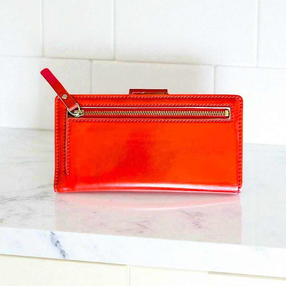 Kate Spade New York Coral Red Wallet GUC! - Picture 2 of 4